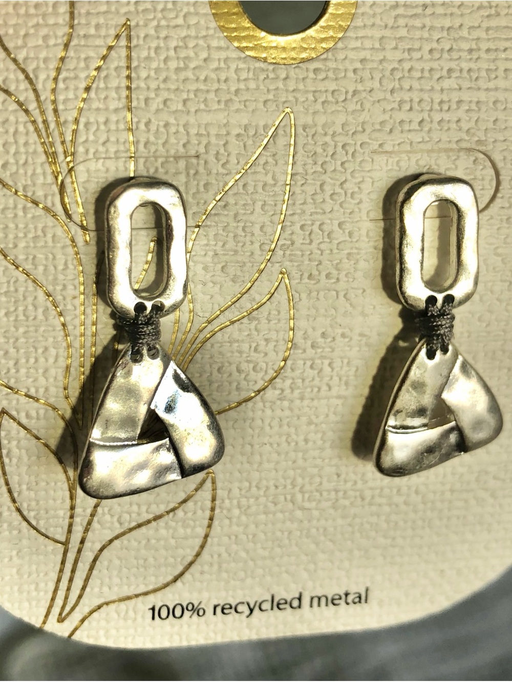 Hammered Silver Drop Earrings w/ Gray Thread in Ctr Recycled Metal